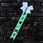 Pin Me "Glitter" - Design "MCC" Schleife weiß